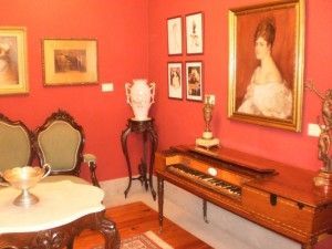 Moya - Museum 
